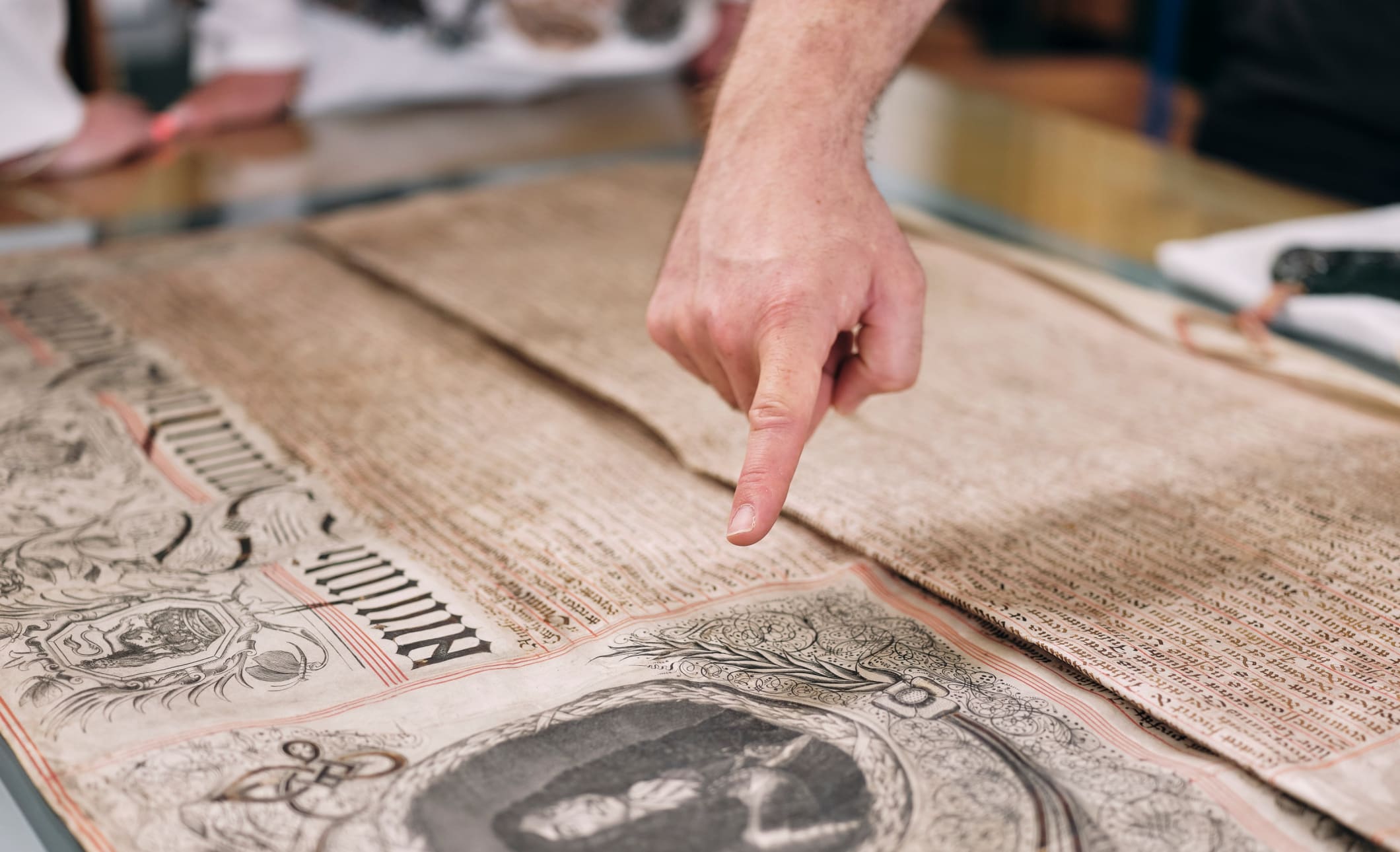 Jersey Archive finger points to important docuement